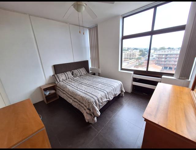 3 BEDROOM APARTMENT TO LET IN ESSENWOOD
